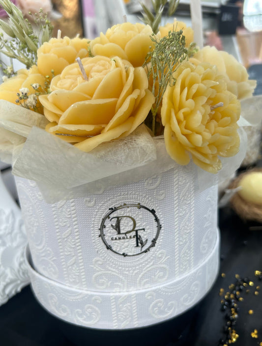 Golden Bloom – Bouquet de Bougies en Cire d’Abeille DT Candles