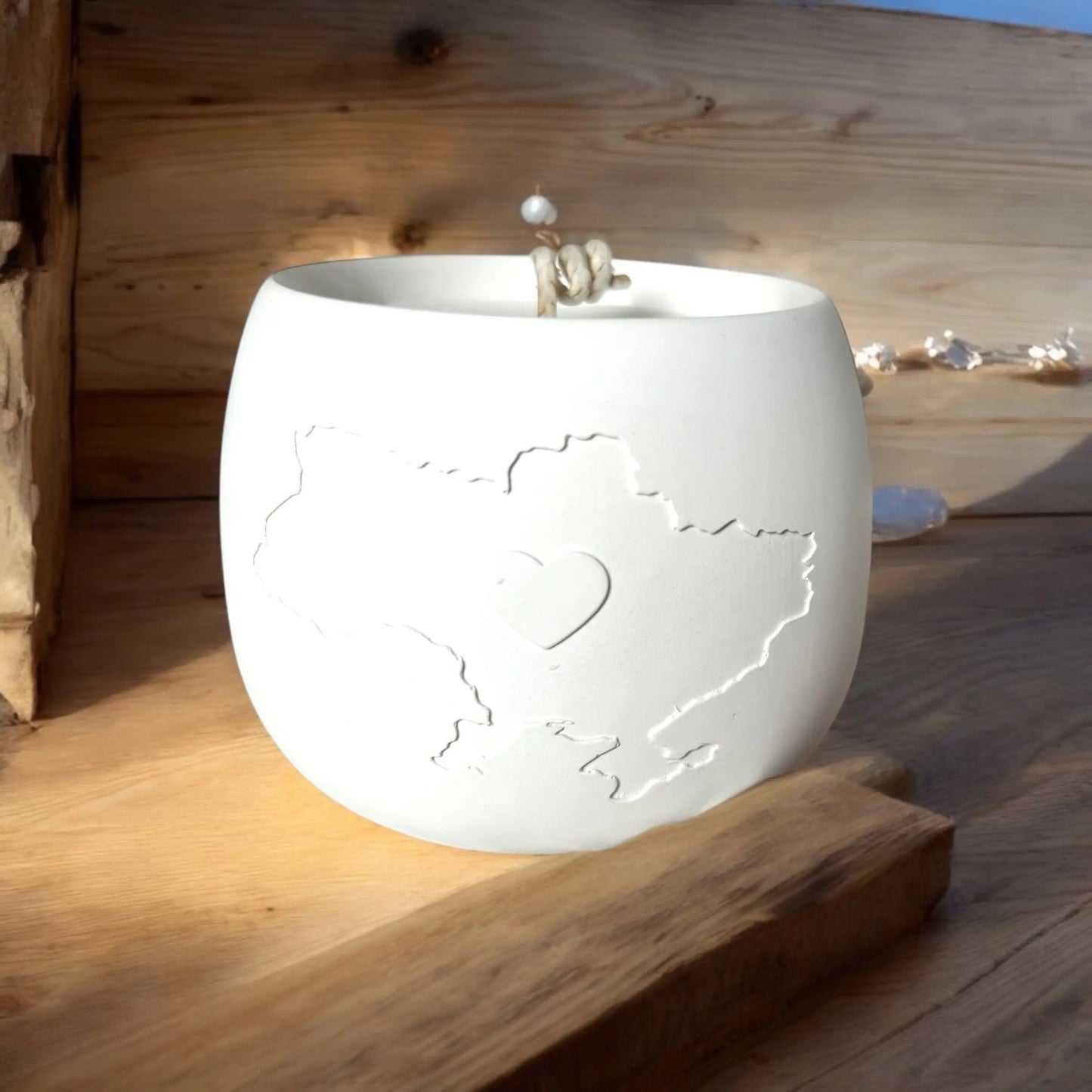 Heart of Ukraine – Symbolic Scented Candle - DT Candles