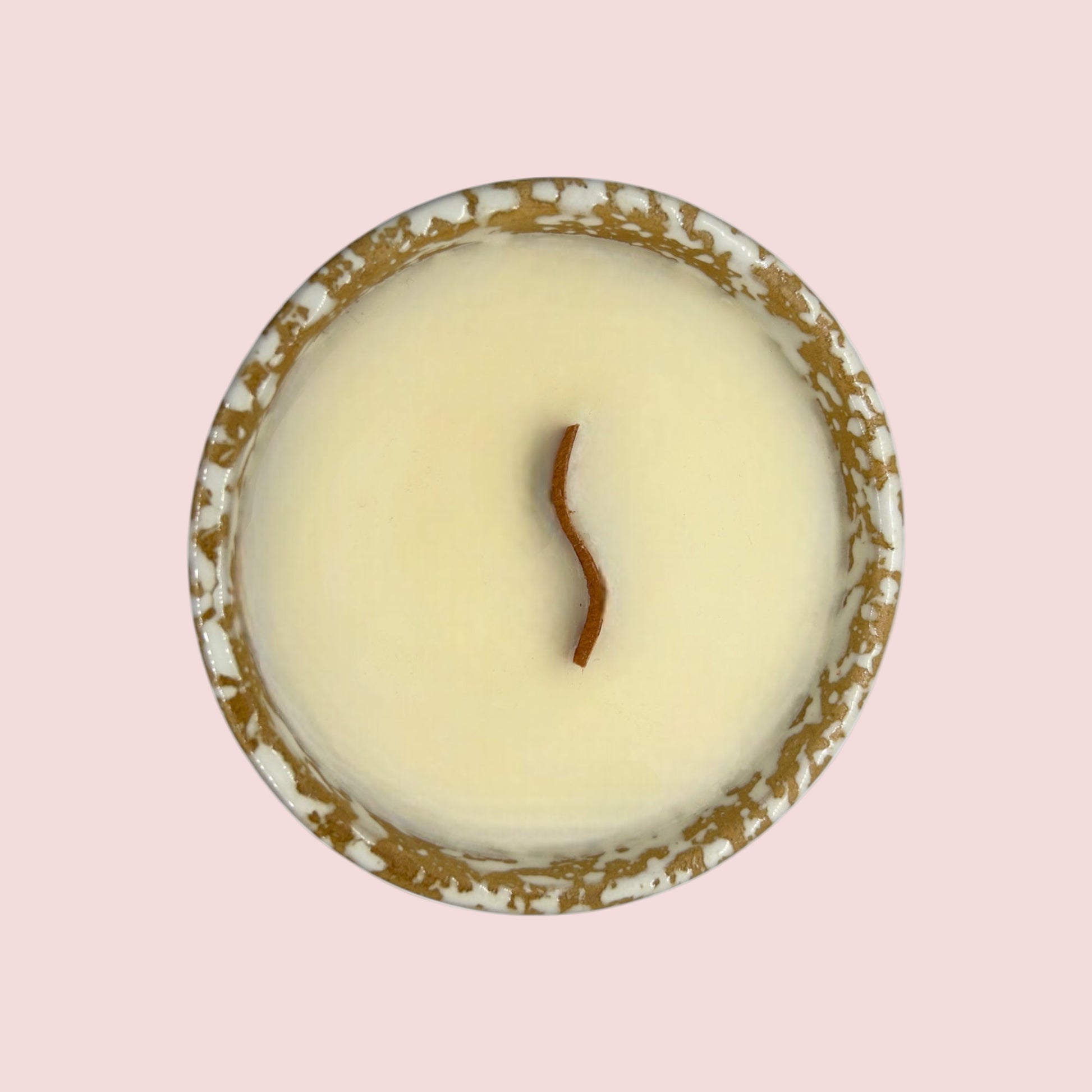Warm Glow – Handcrafted Scented Candle DT Candles