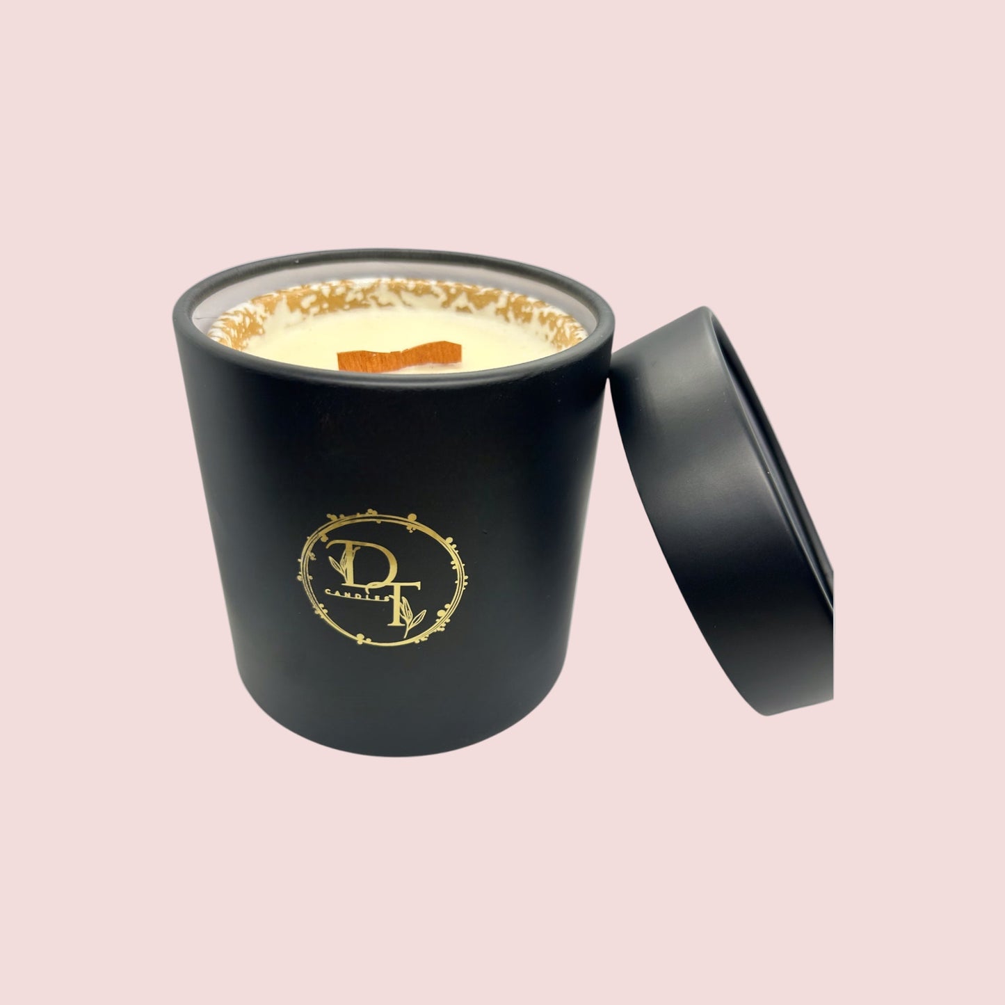 Warm Glow – Handcrafted Scented Candle DT Candles