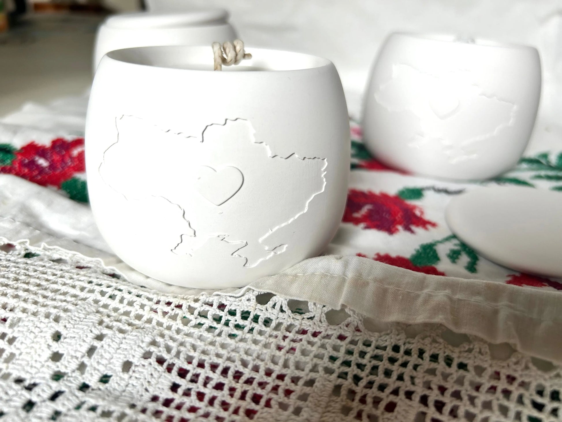 Heart of Ukraine – Symbolic Scented Candle - DT Candles