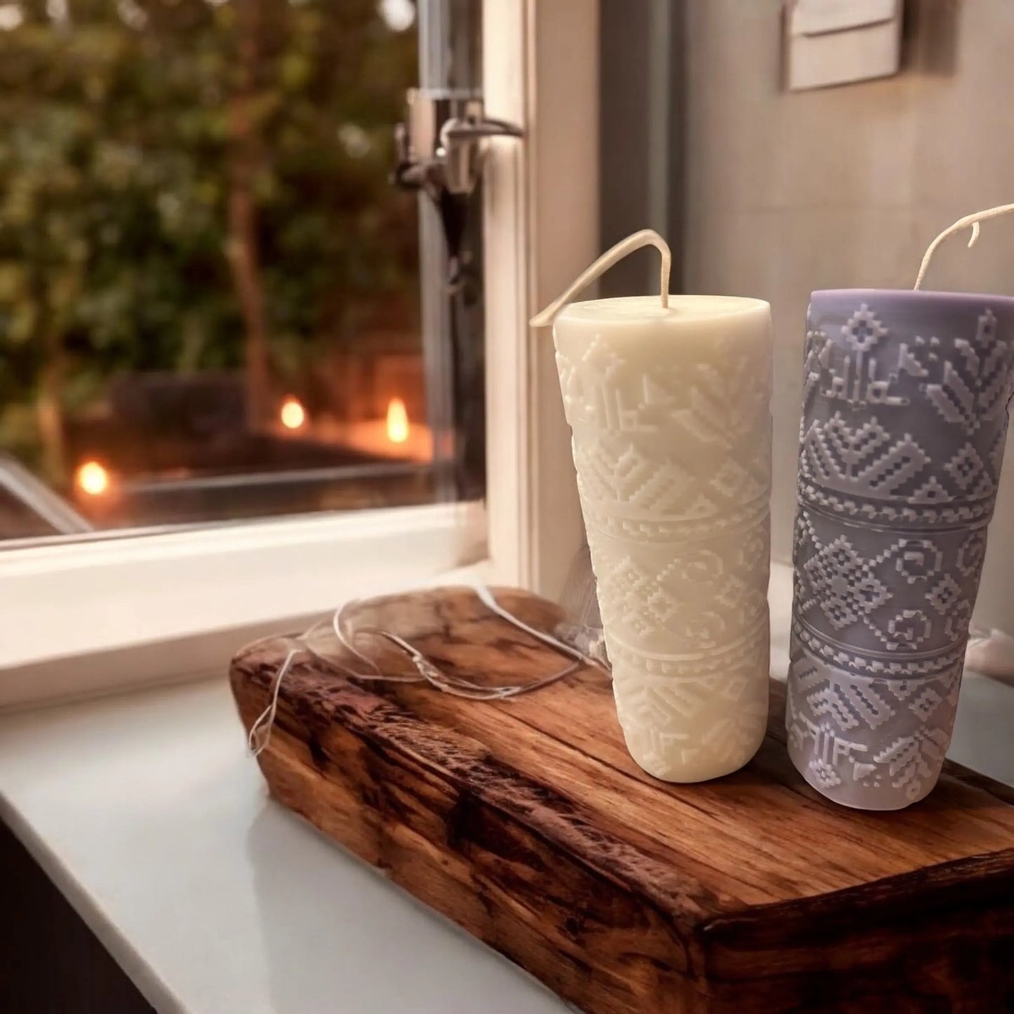 Heritage Bloom – Handcrafted Scented Candle - DT Candles