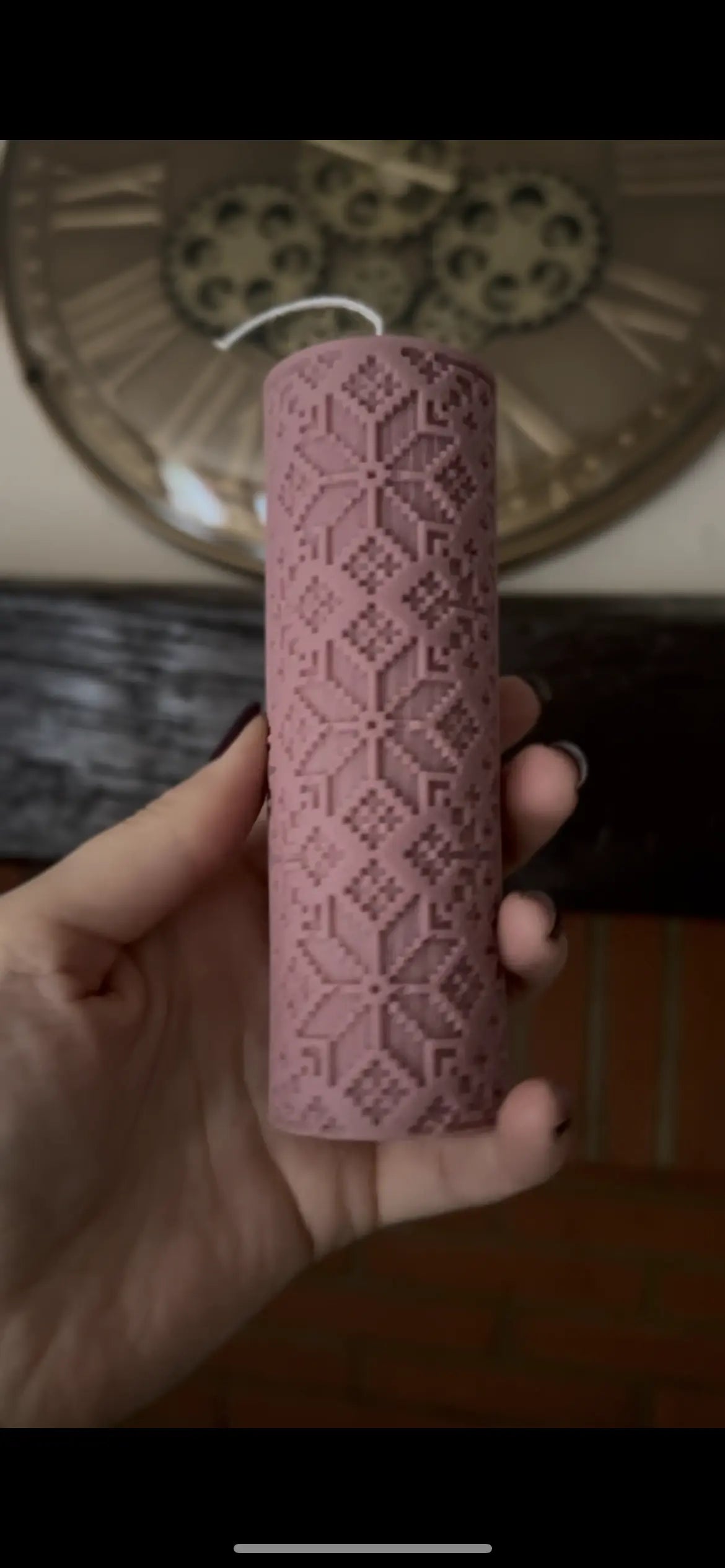 Embroidered Glow – Handcrafted Scented Candle - DT Candles