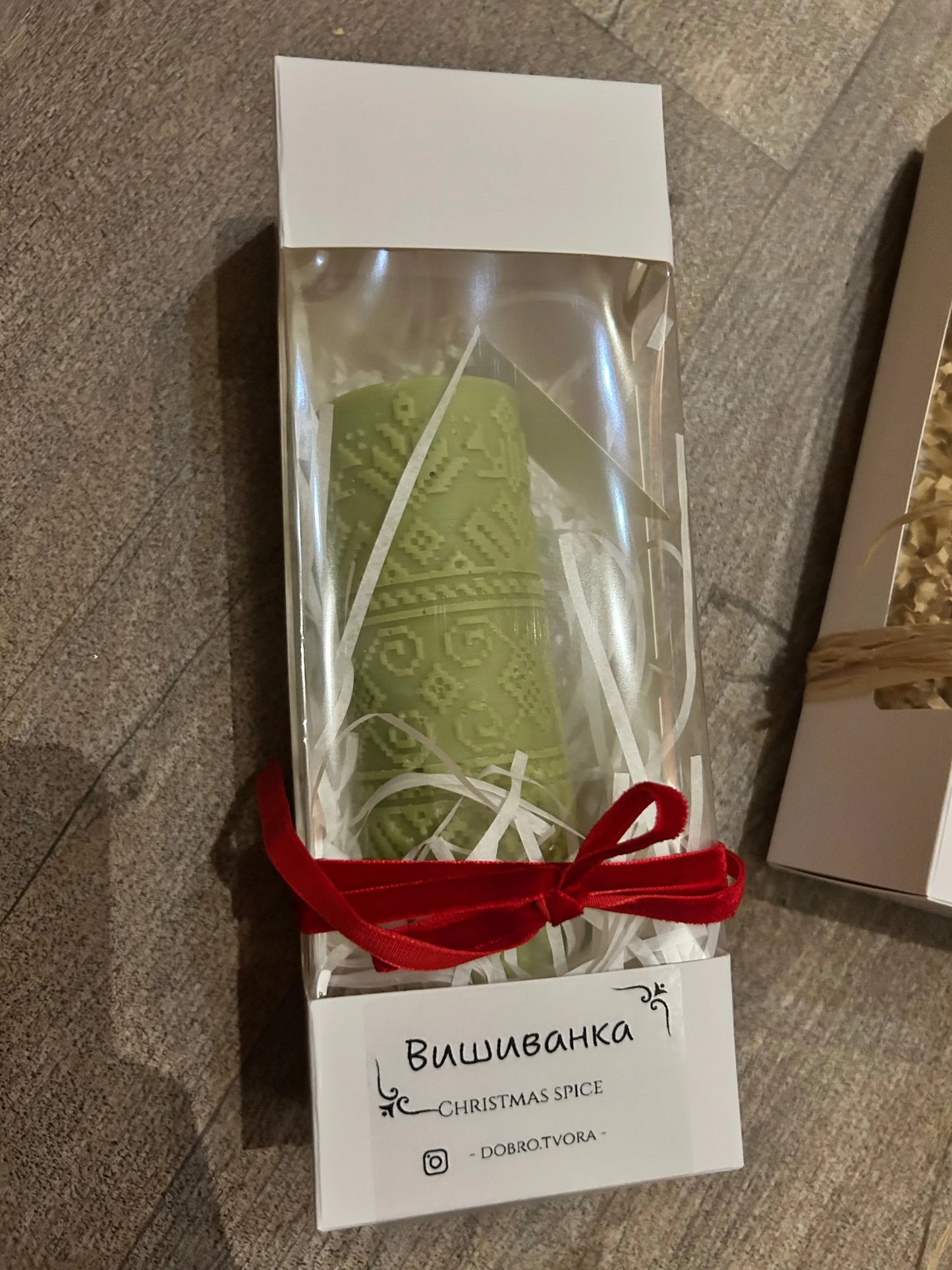 Heritage Bloom – Handcrafted Scented Candle - DT Candles